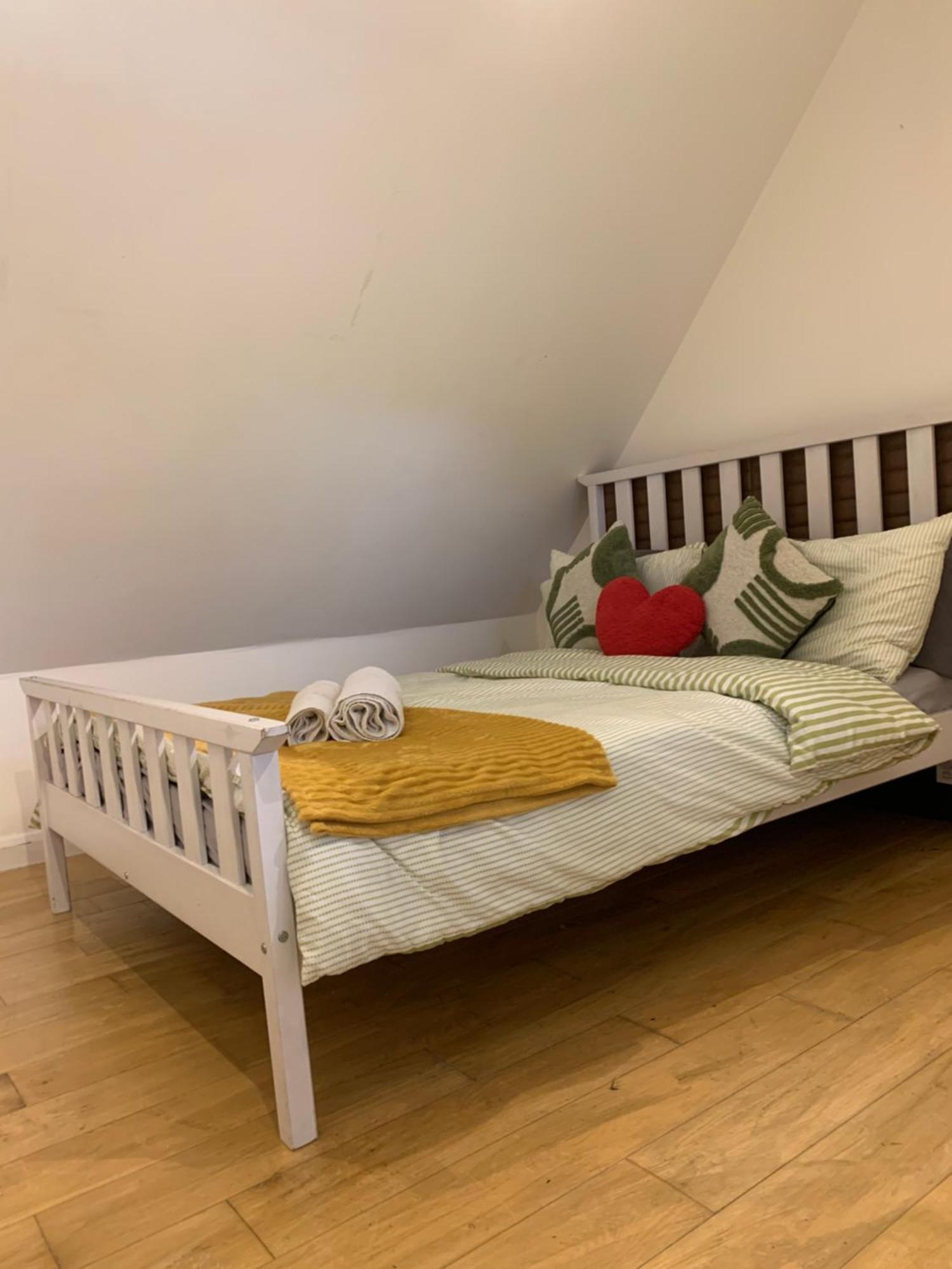 Boogaard'S Guest House Londra Esterno foto