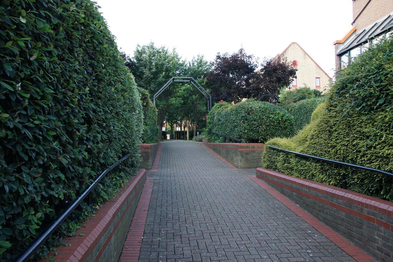 Boogaard'S Guest House Londra Esterno foto