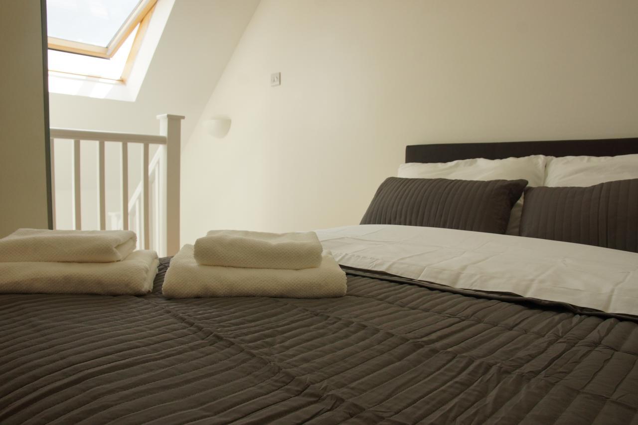 Boogaard'S Guest House Londra Esterno foto