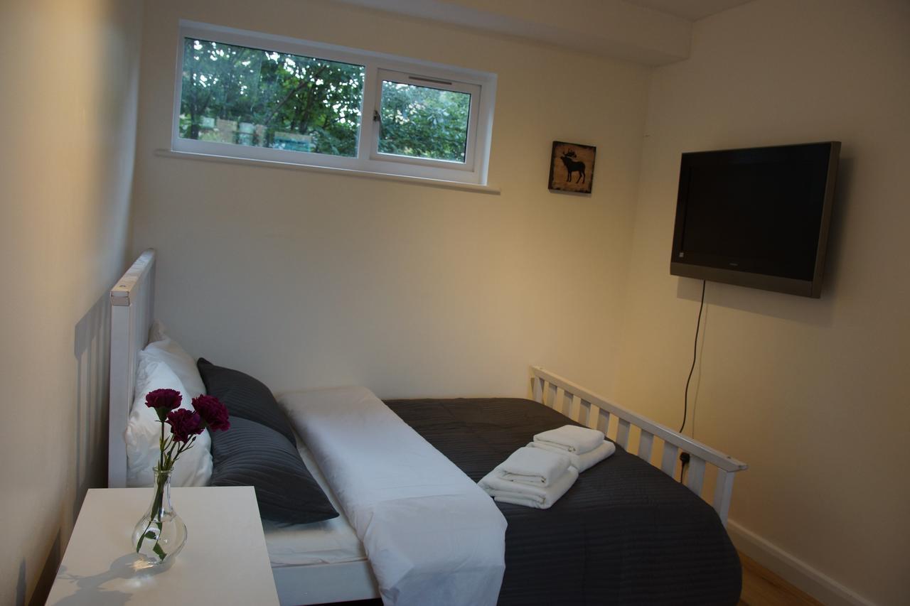 Boogaard'S Guest House Londra Esterno foto